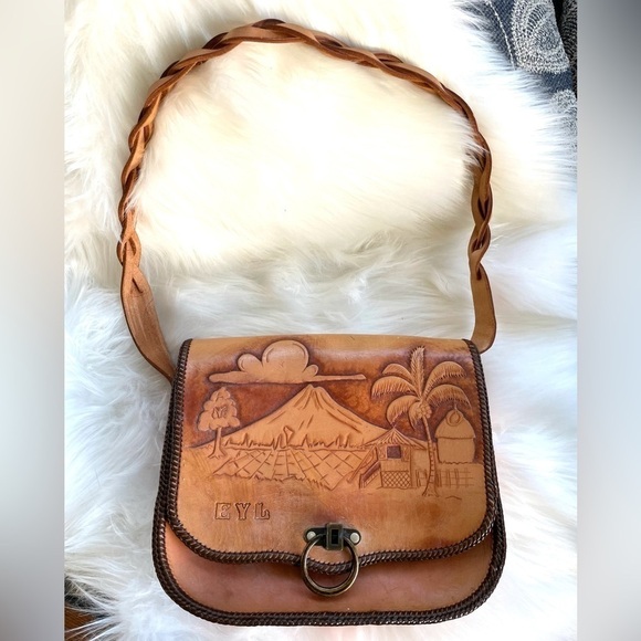 "Heirloom Saddle" Vintage Tooled Leather Shoulder Bag- Western Boho Artisan - Picture 2 of 16